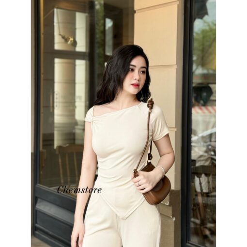 Bộ Áo Kiểu Mix Quần Ống Suông SA042 Chemstore cho Nữ - Women - Hình ảnh 2