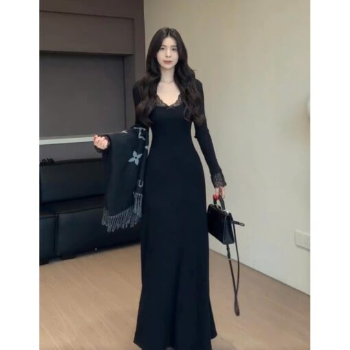 Đầm Maxi Body Tay Dài Cổ Phối Ren DA240 Chemstore