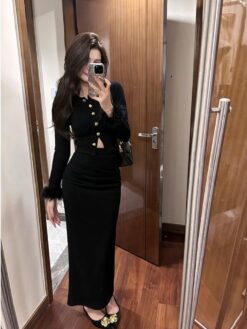 Bộ Áo Cài Cúc Tay Dài Phối Lông Cổ Tròn Mix Chân Váy Dài Nhún Một Bên Hông SO039 Chemstore