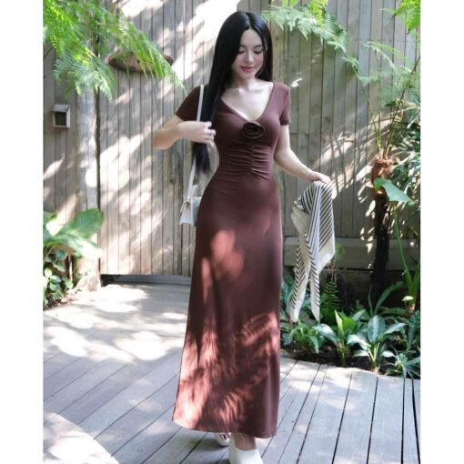 Đầm Maxi Body Tay Ngắn Cổ Chữ V Đính Hoa Nhún Phía Trước DA208 Chemstore - Nữ - Dress - Hình ảnh 2